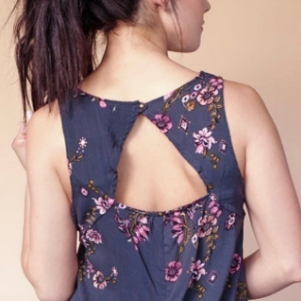 Gypsies & Moondust Printed Sleeveless Blouse Boho Western Ranch Outdoor
